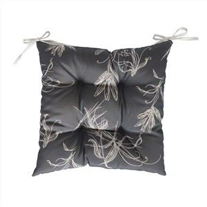 Ruudukujulised siseõue toolipadjad